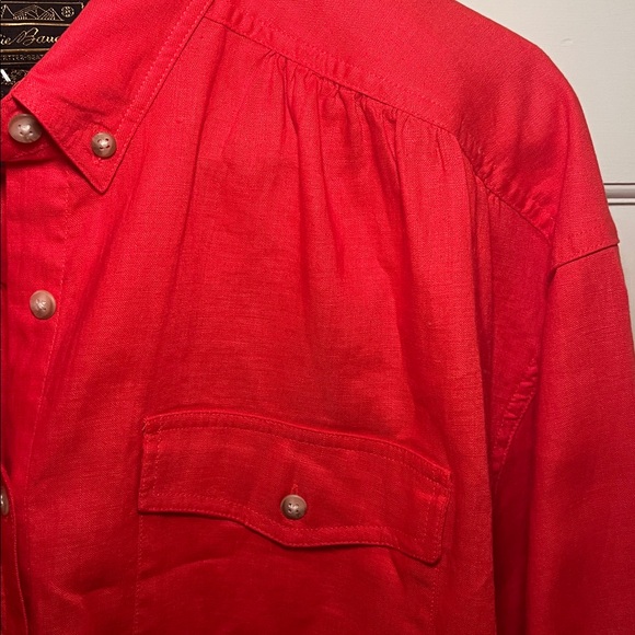 100% Linen Eddie Bauer Vibrant Red Casual Button Down Shirt - Picture 3 of 11